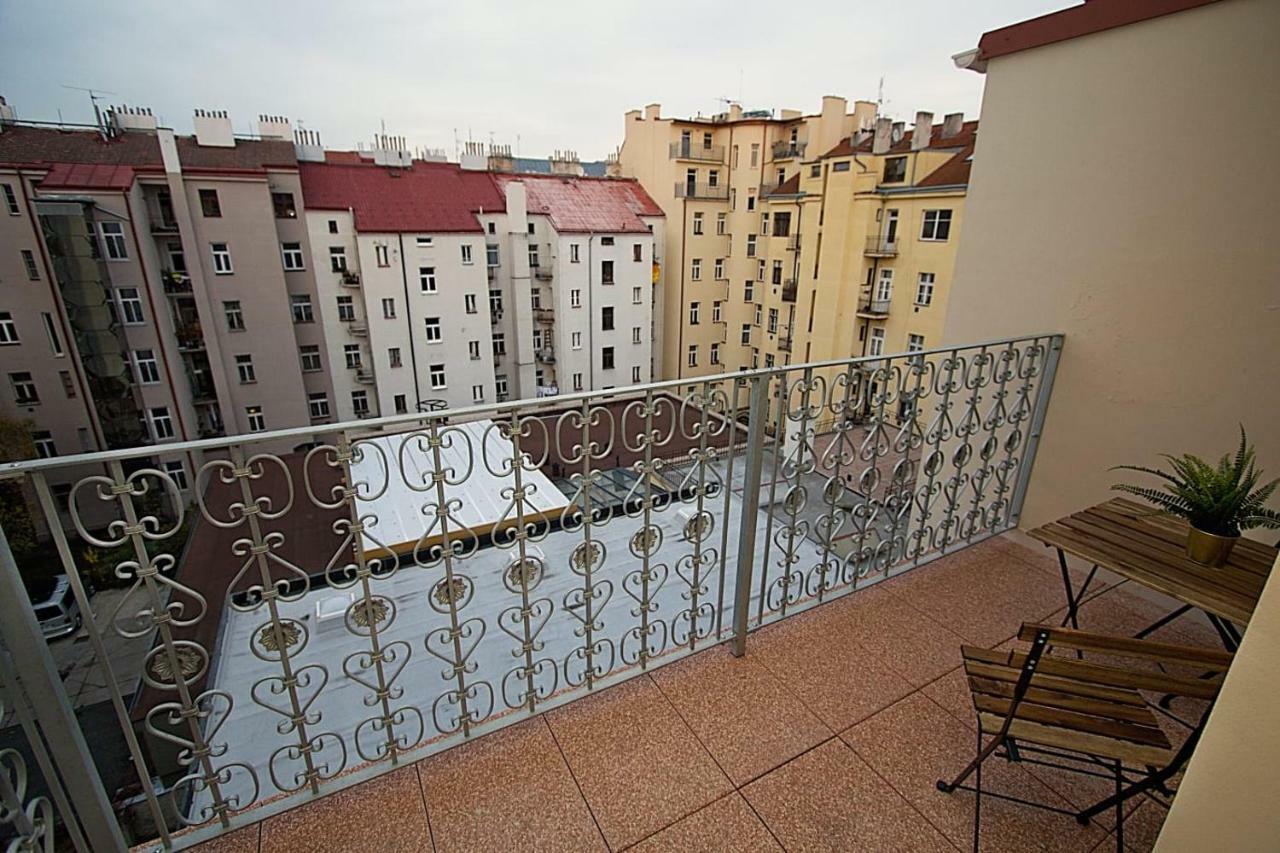 Romantic Designer Apartamento